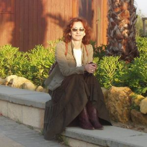 À la recherche d’un convive sympa Laure - rencontre-Cougar-Boulogne-Billancourt