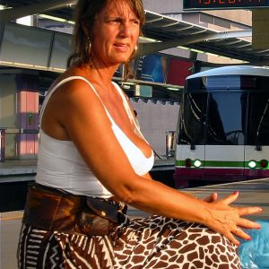 Tu veux un mec qui sait rester à sa place ? Coralie - rencontre-Cougar-Lille
