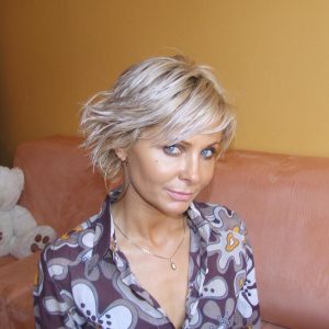 Partager du bon temps Inès - rencontre-Cougar-Rueil-Malmaison
